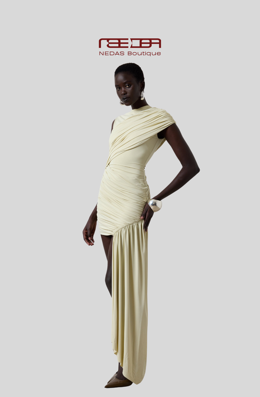Serena – Figurbetontes Drapé-Kleid