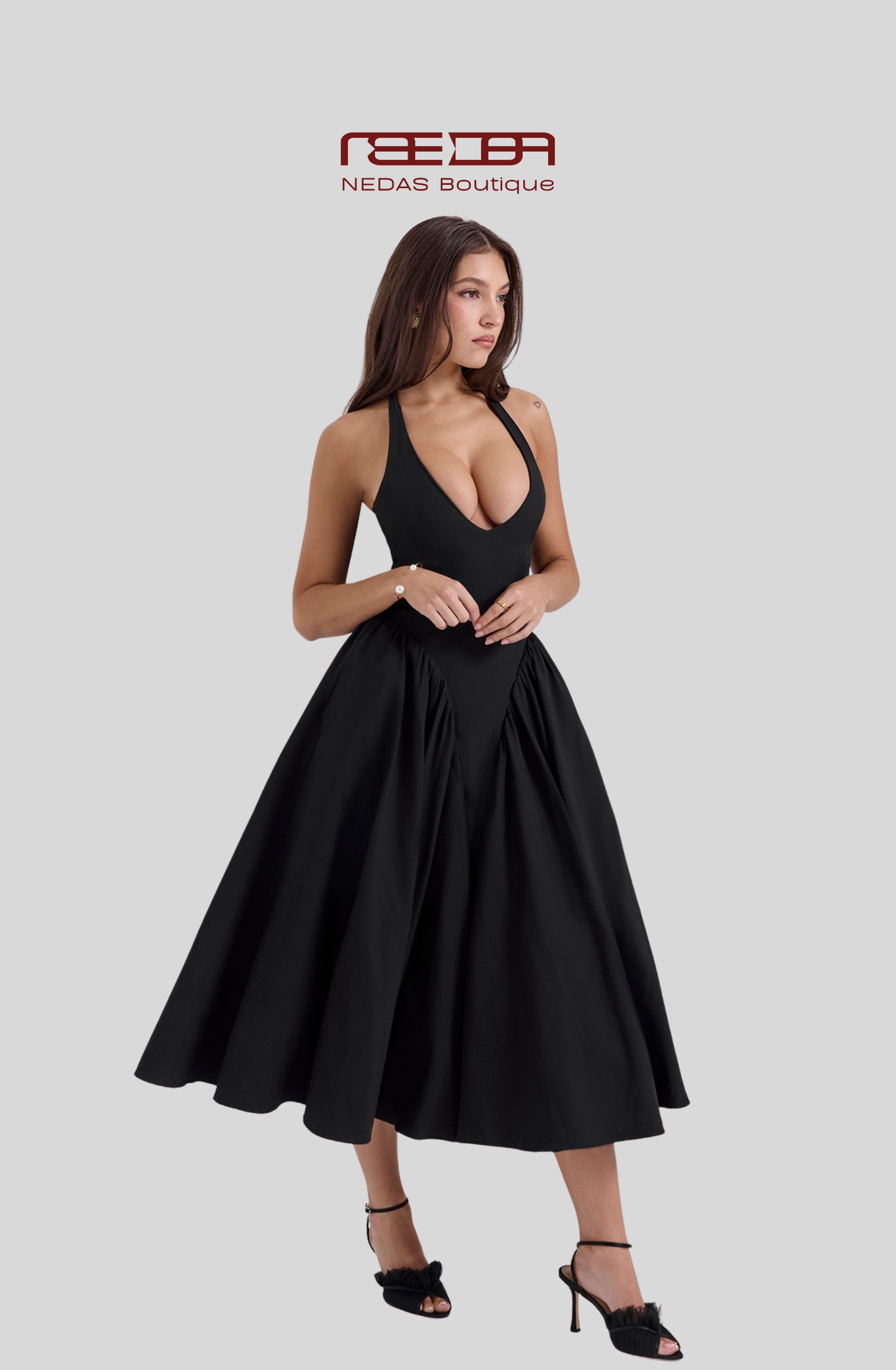 One Night in Paris – Verführerische Eleganz in Satin-Optik
