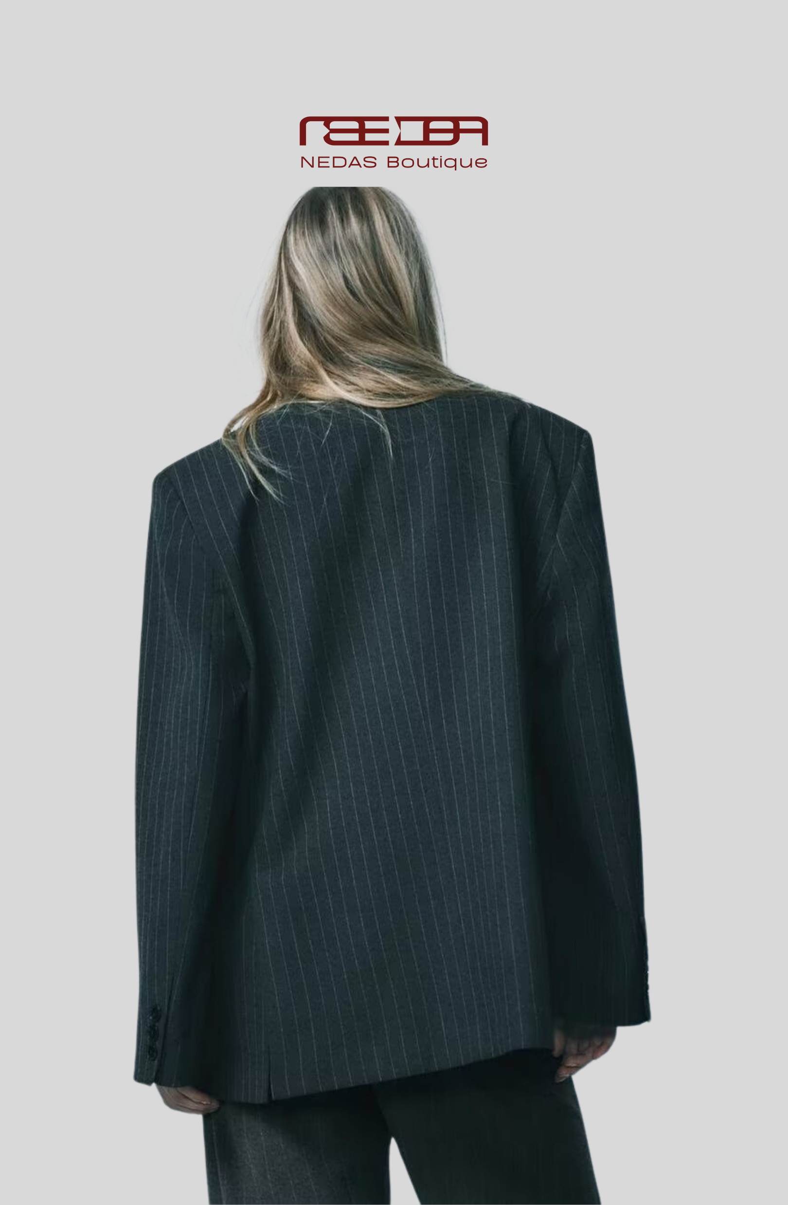 Noir Line Blazer – Moderner Oversized Blazer mit Nadelstreifen