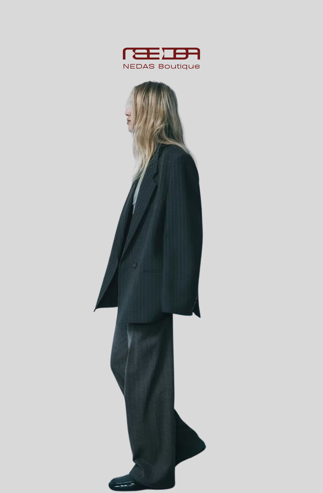 Noir Line Blazer – Moderner Oversized Blazer mit Nadelstreifen