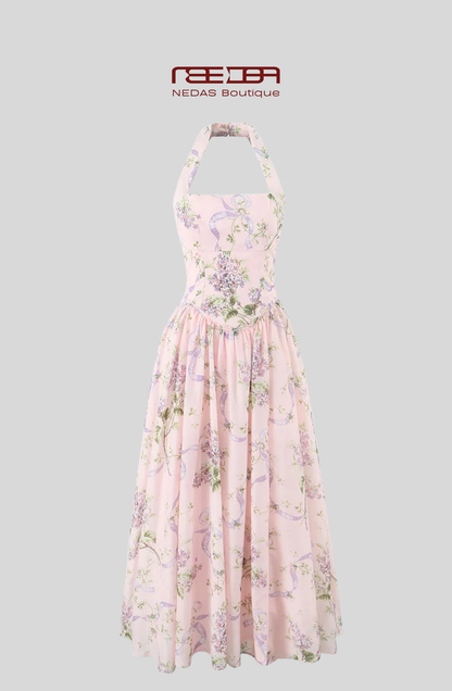 Romance in Bloom – Verspielte Eleganz im Blumendesign